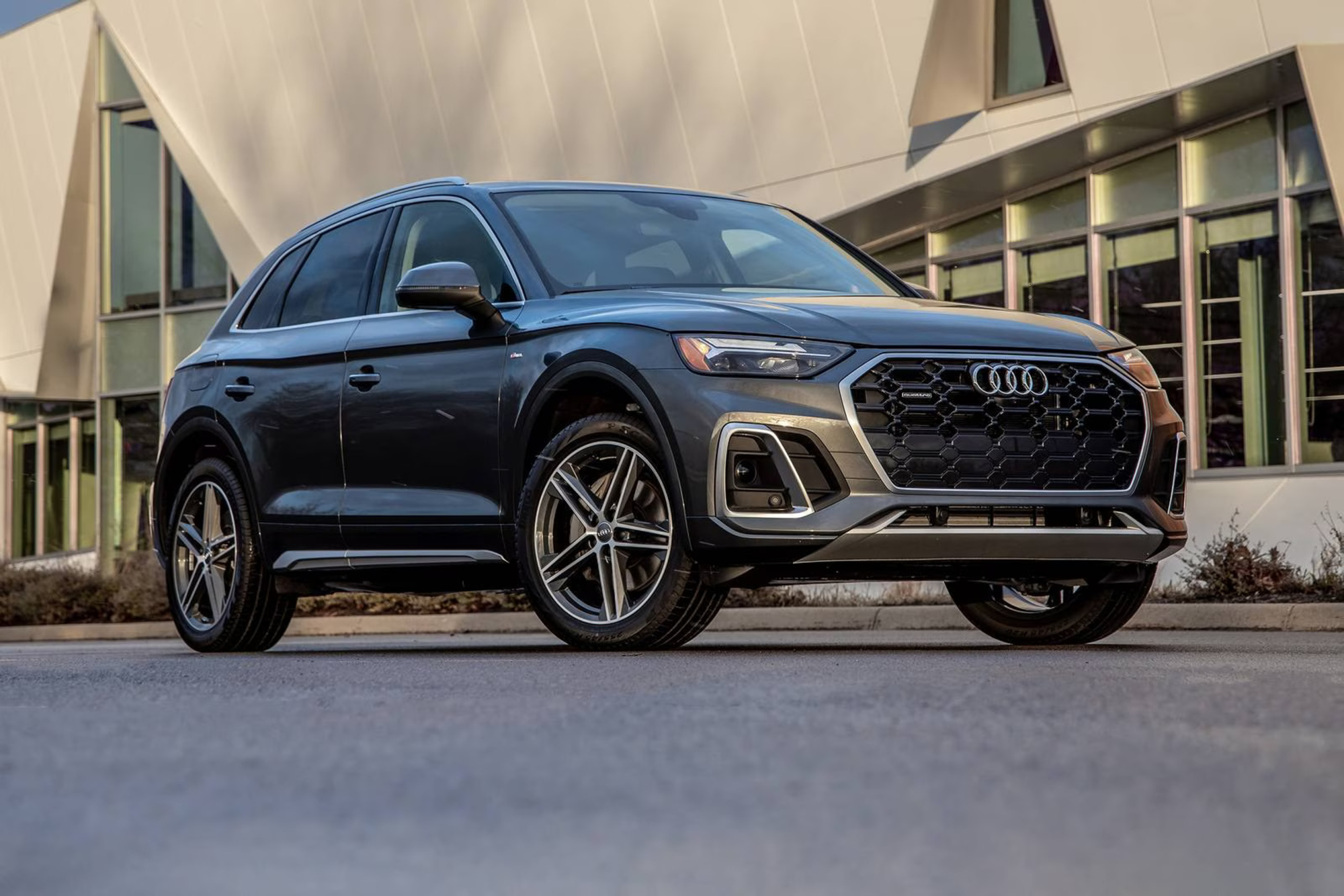 HCC_SanMateo_Audi_Q5_Img_