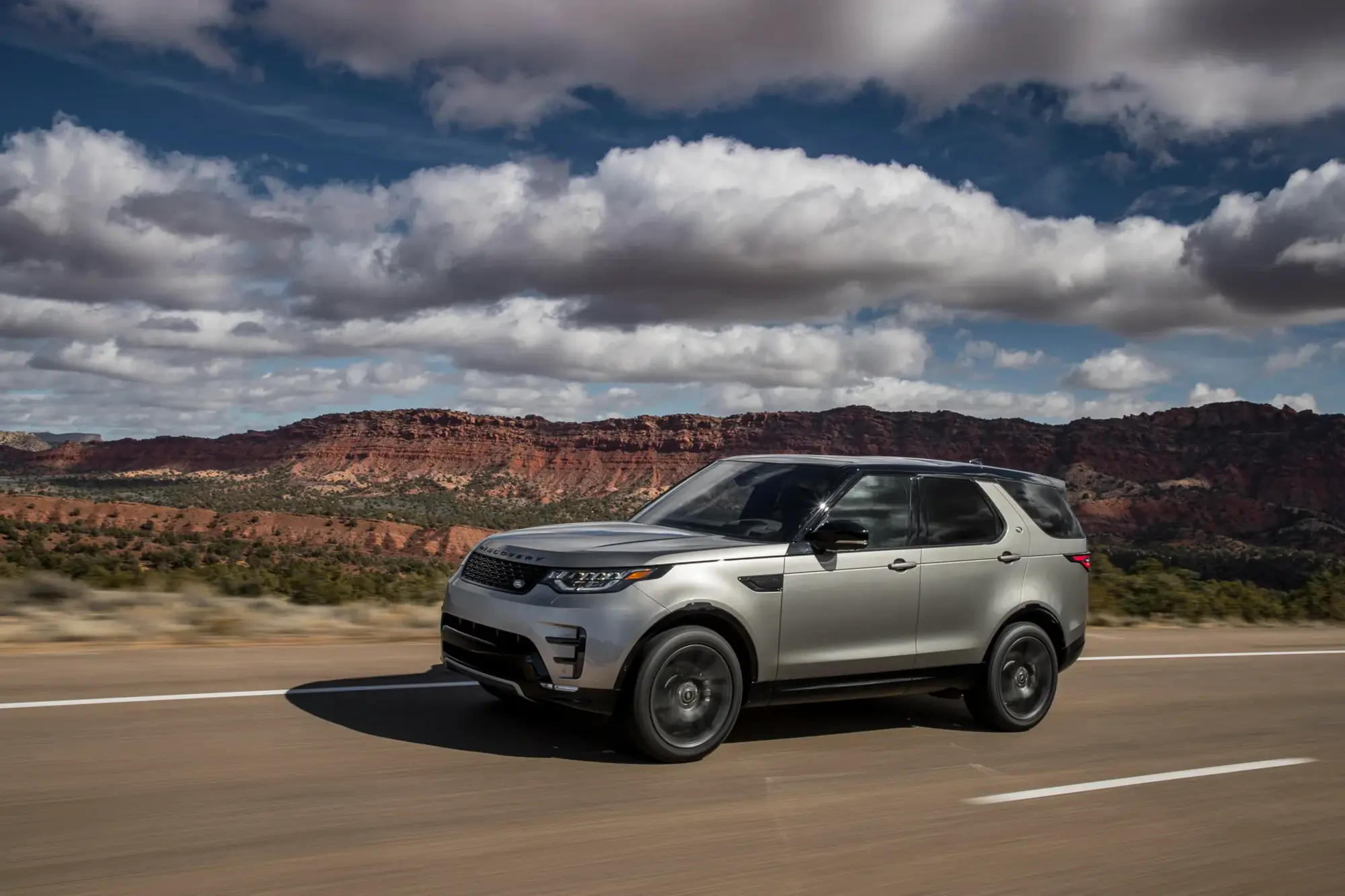 HCC_SanMateo_Land_Rover_Discovery_Sport_Img