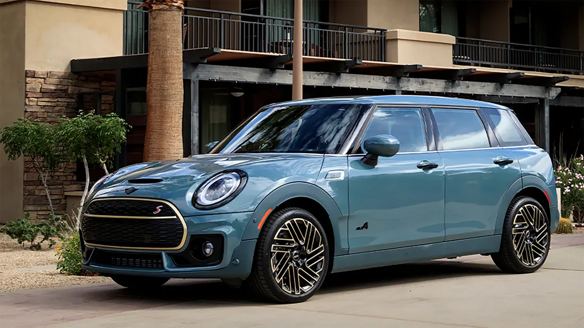 HCC_SanMateo_Mini_Cooper_Clubman_Img