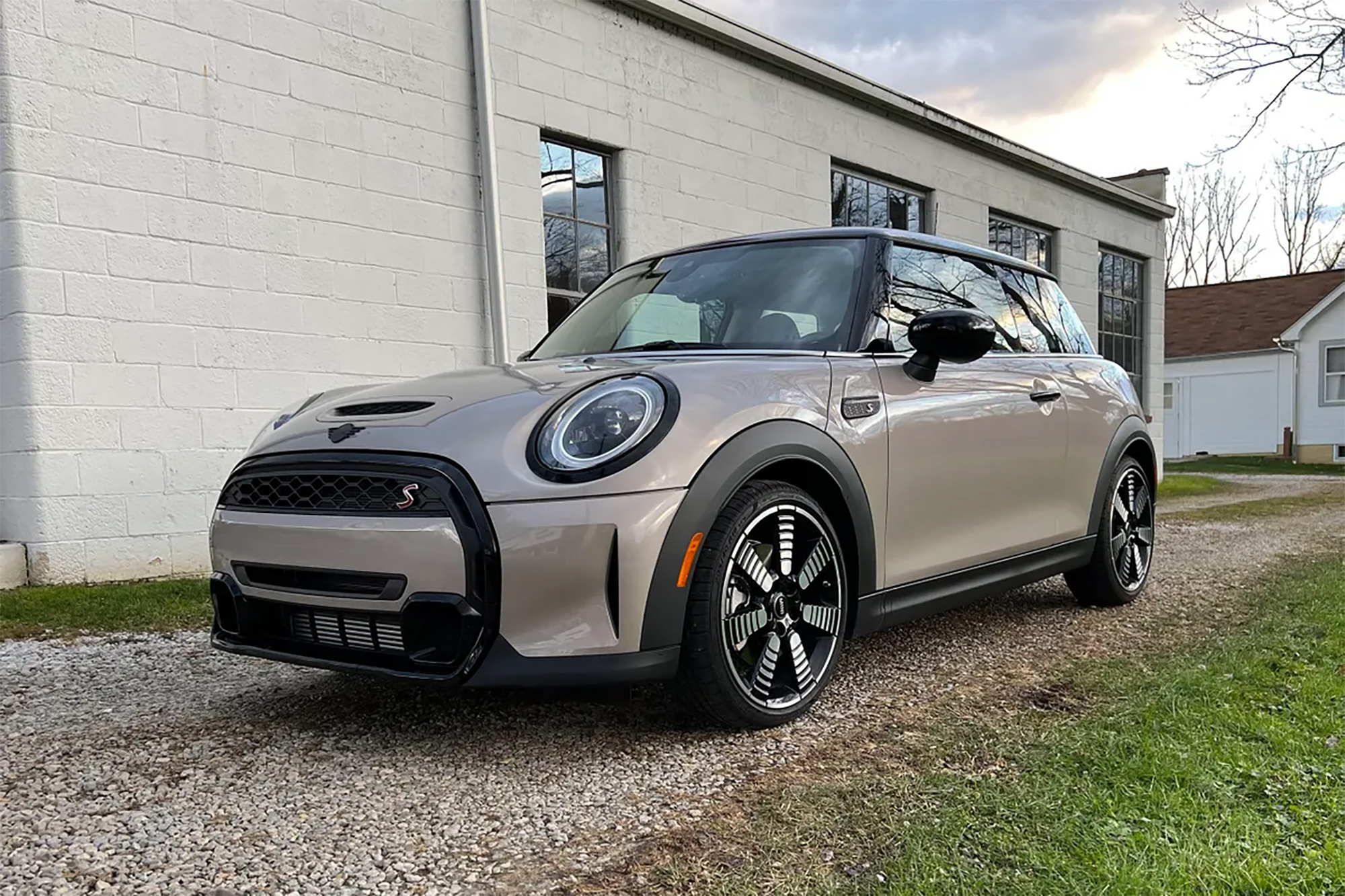 HCC_SanMateo_Mini_Cooper_Hardtop_Img