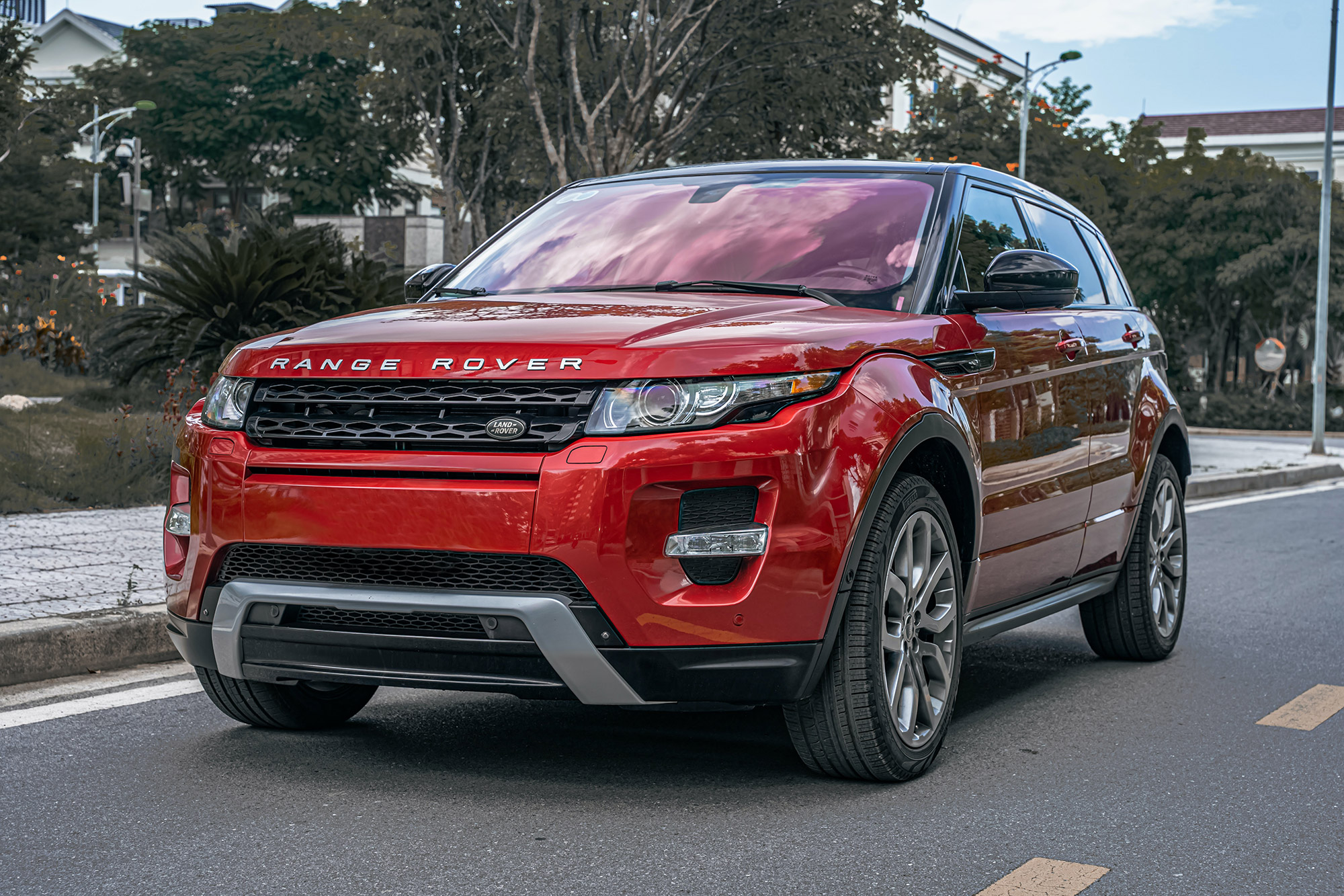 HCC_SanMateo_Range_Rover_Img